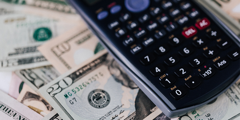 Calculator with money